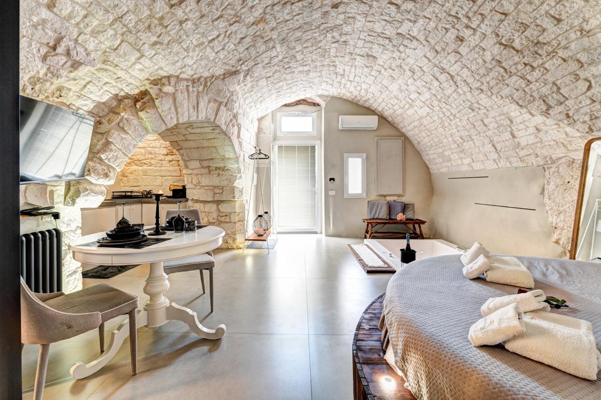 Malolu Luxurysuite Ostuni Εξωτερικό φωτογραφία