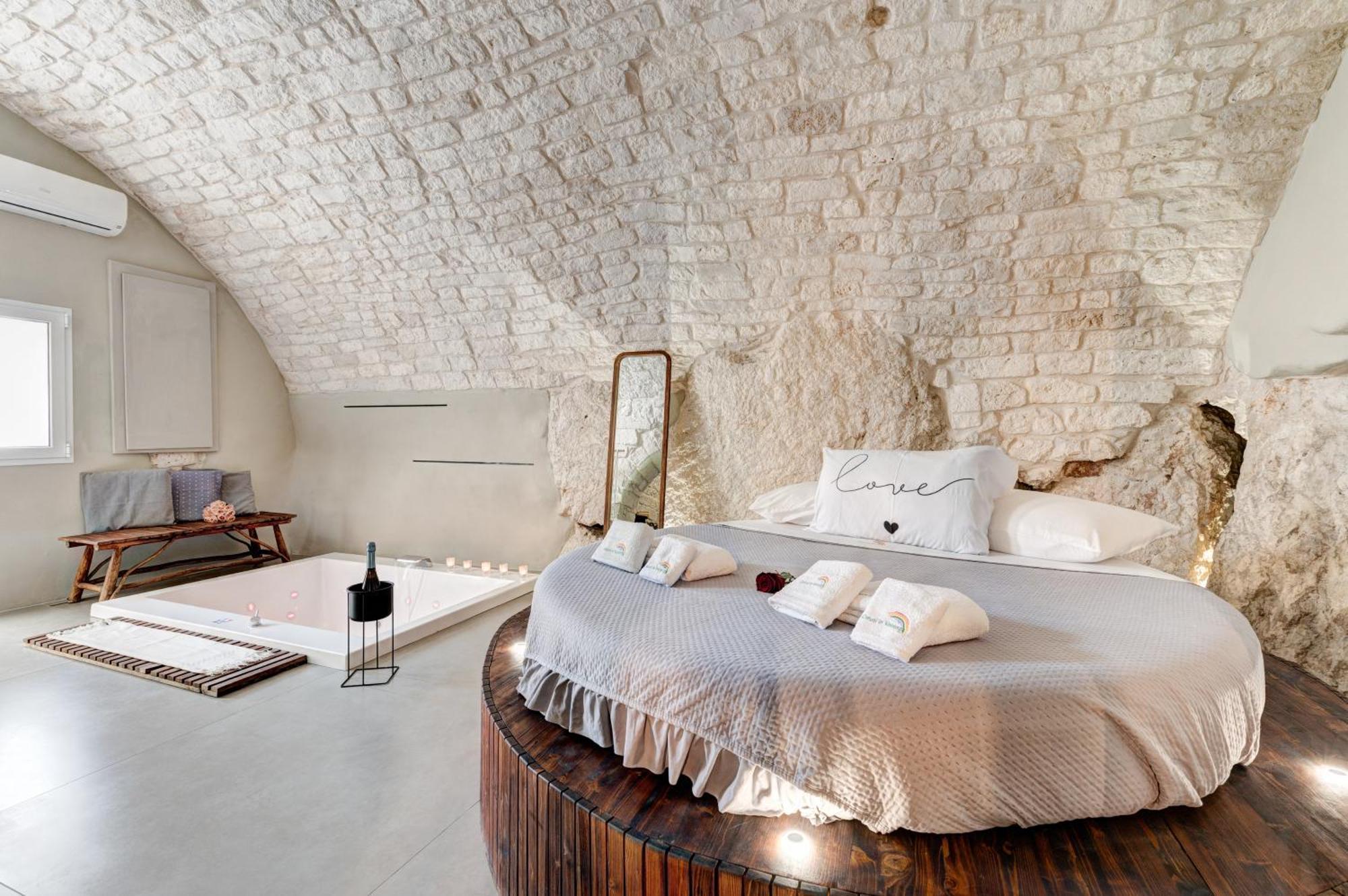 Malolu Luxurysuite Ostuni Εξωτερικό φωτογραφία
